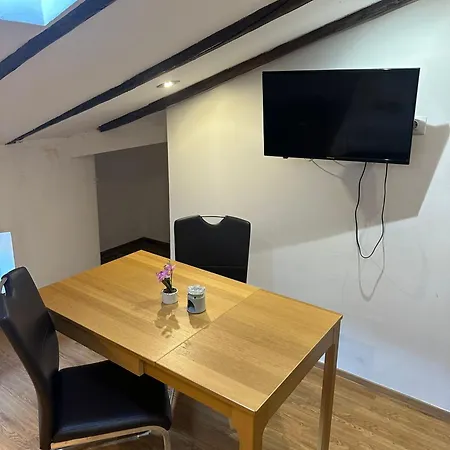 Appartamento In The Heart Of